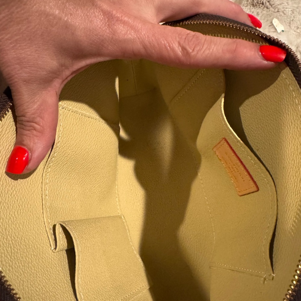 Louis Vuitton Brown and Tan Monogram Clutch - Picture 6 of 6